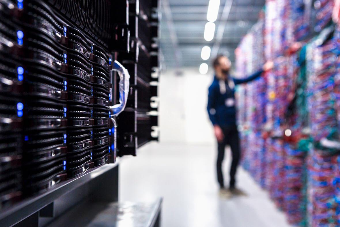 A Mundo Open é especialista em consultoria de tecnologia, gestão em TI, suporte em TI e computação em nuvem.